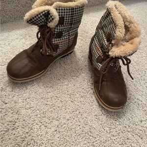 Falls Creek Brown and Cream Winter Boots